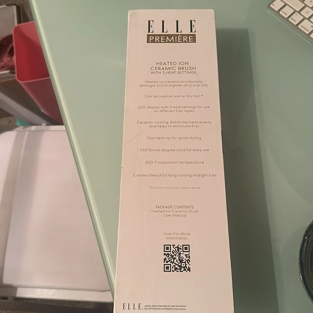 New Elle Premium Black and Gold Ceramic Brush